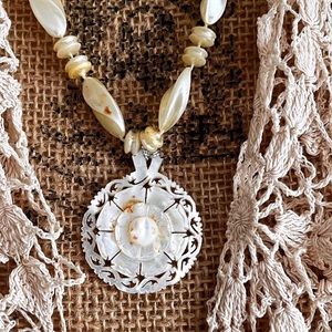 Antique MOP Mother of Pearl Necklace Woman’s Jewelry Very Intricate Ornate